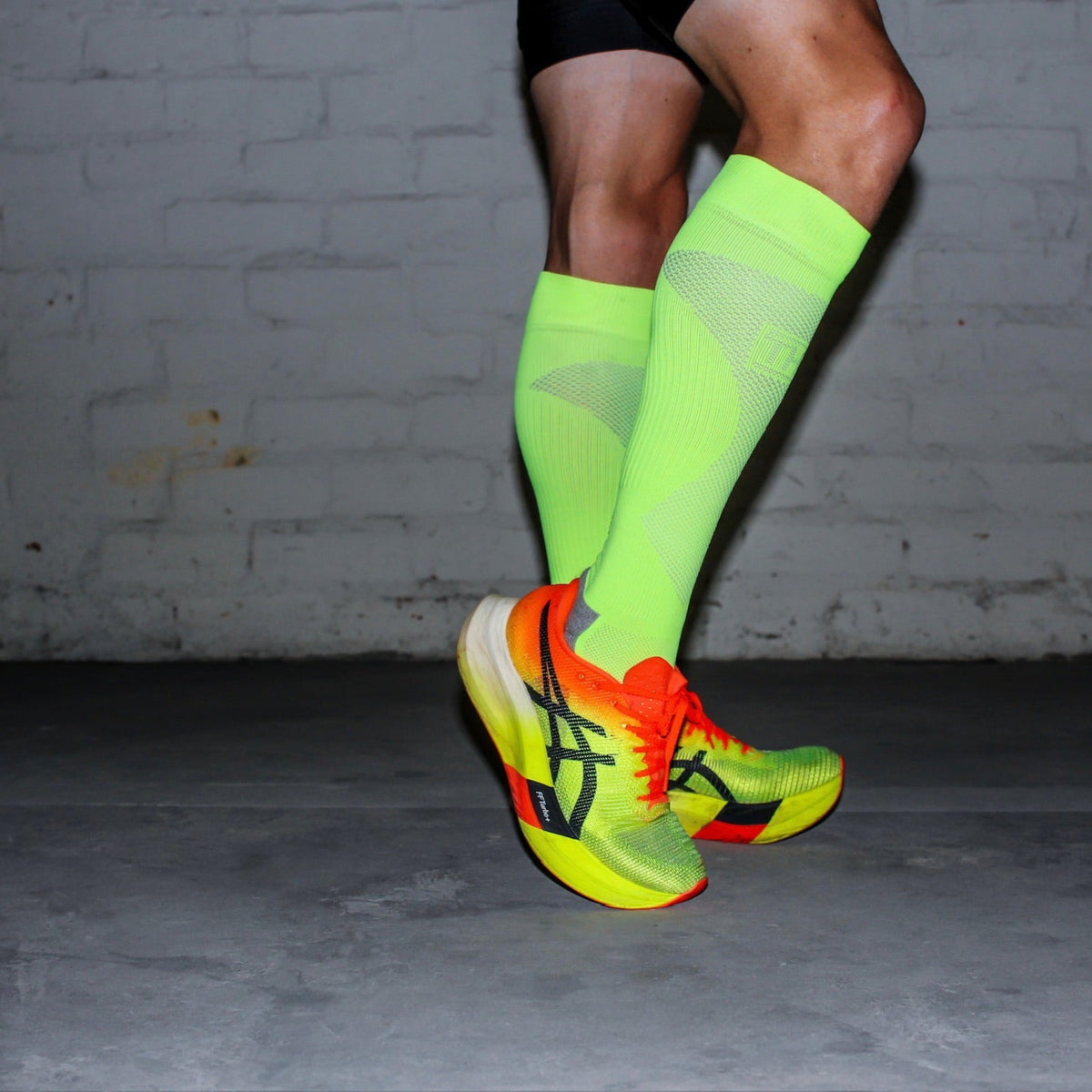 Compression socks Neon